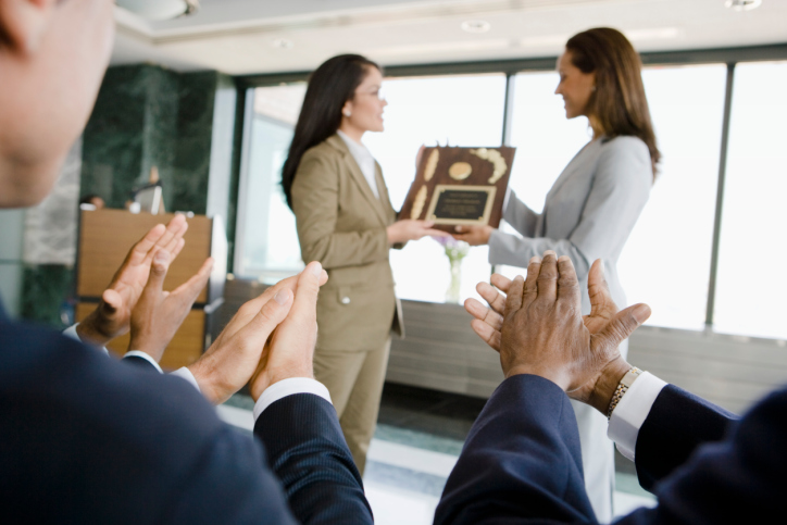 Article image for Employee of the Month Award: Ideas & Best Practices for Recognition